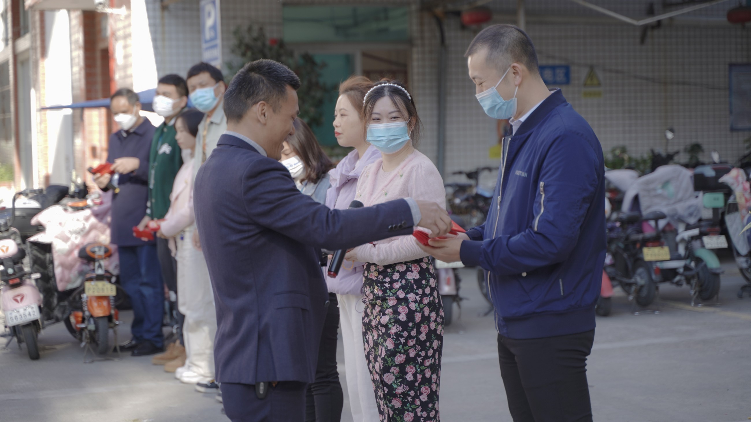 激埃特光電2023開(kāi)工大吉